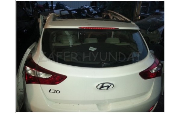 Hyundai i30 Çıkma Bagaj Kapağı beyaz - zafer hyundai