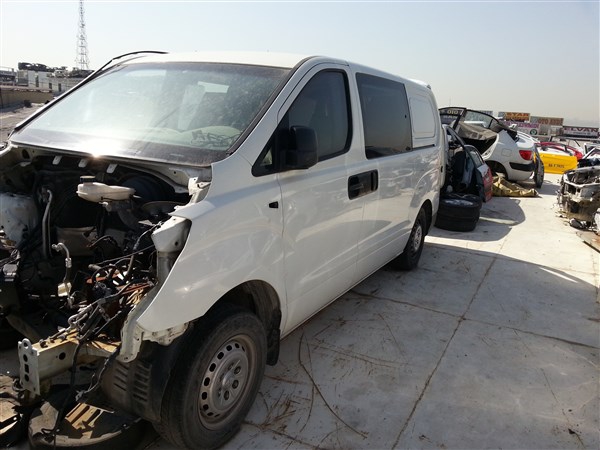 Zafer Oto Hyundai H-1 Çıkma Sol Ön Kapı