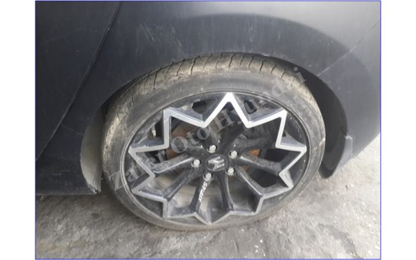 Hyundai i30 çıkma çelik jant - zafer hyundai