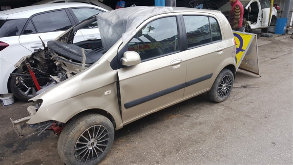 Zafer Oto Hyundai Getz Çıkma Sol Ön Kapı