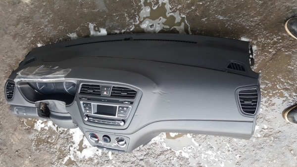 Zafer Oto Hyundai İ20 2015 Çıkma Göğüs