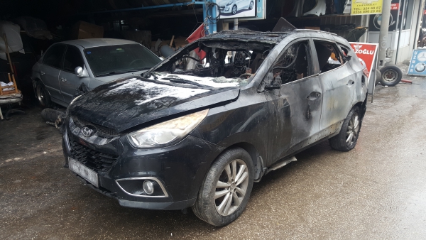 Zafer Oto Hyundai İX35 Dizel Çıkma Aks